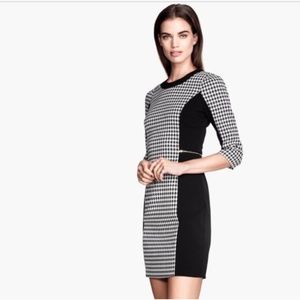 Houndstooth Dress with Zipper Details